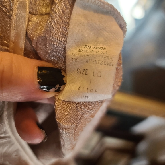 Champagne metalic colored silk like elegant camisole szM untagged - Picture 3 of 5